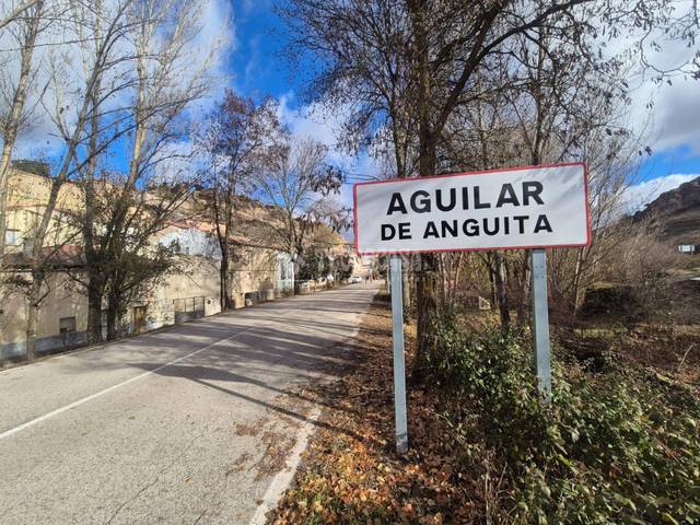 Casa-chalet en Venta en Anguita