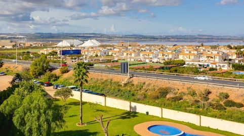 Foto 2 de Ático en venta en Calle C. Villa Madrid, 41, Parque de las Naciones, Torrevieja