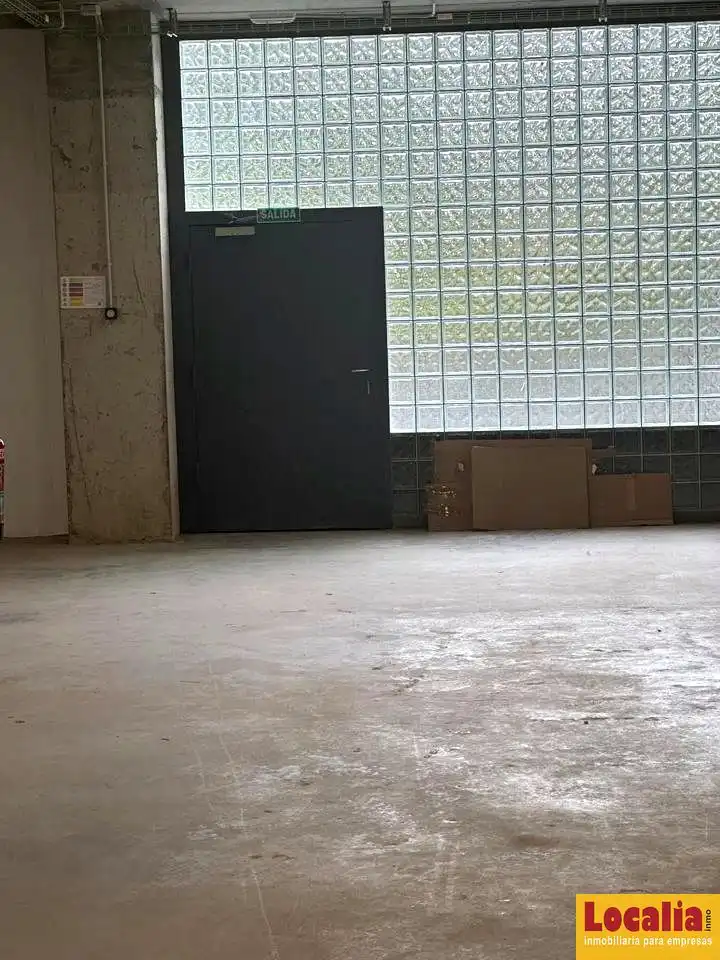 Fabrikhallen zum Verkauf in Ramales de la Victoria