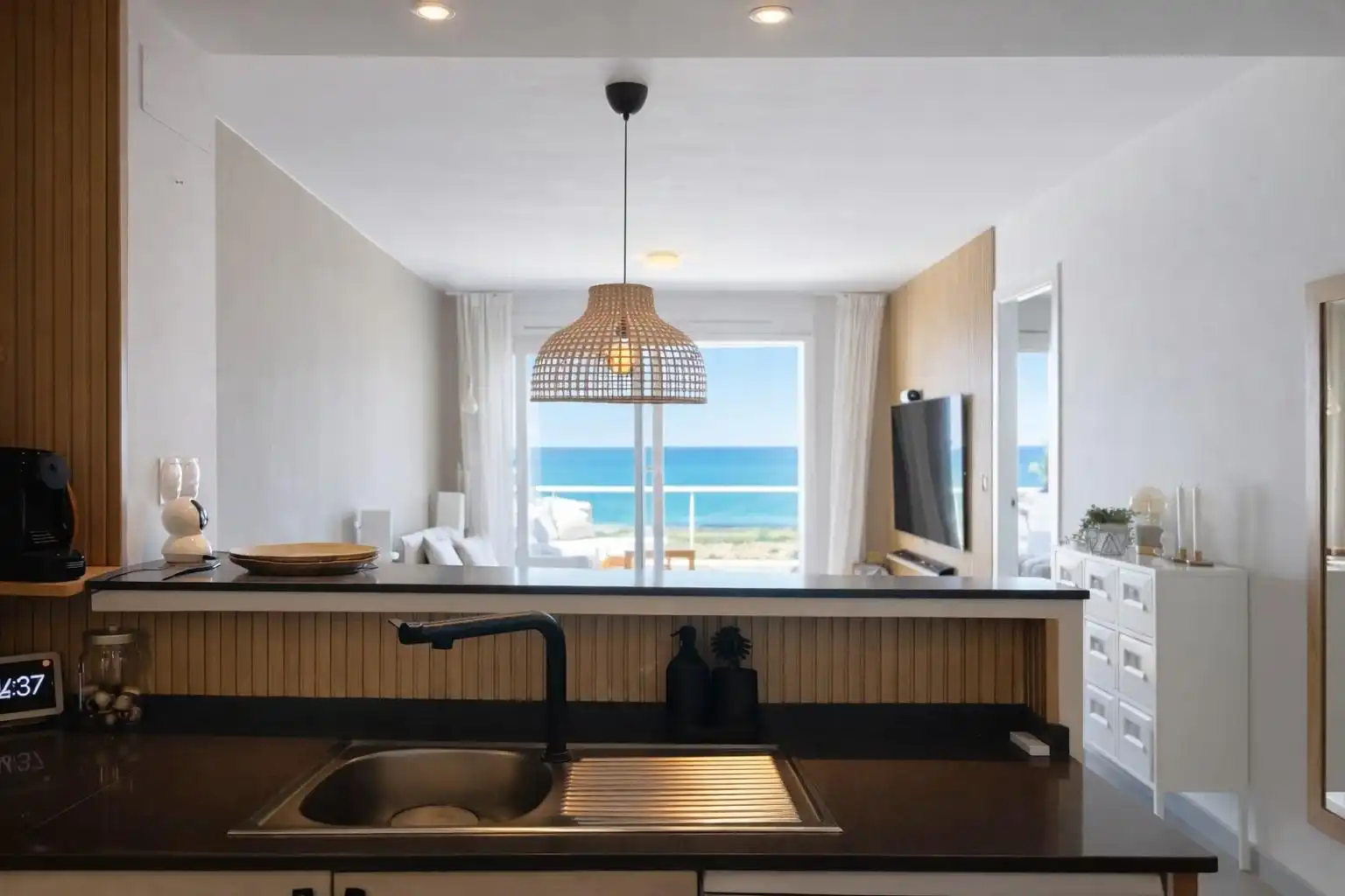 Küche von Dachboden zum Verkauf in Santa Pola mit Klimaanlage, Terrasse und Balkon
