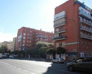 Exterior view of Premises to rent in  Sevilla Capital