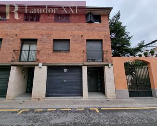 Vista exterior de Casa o xalet de lloguer en Castellar del Vallès