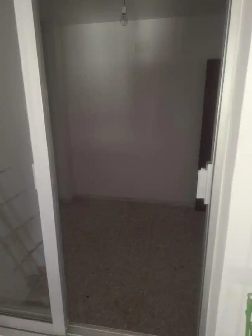 Casa adosada en venda en Castellar de Santiago amb Moblat i Balcó