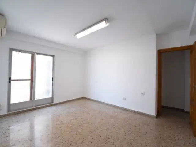 Flat for sale in Burjassot  with Private garden and Balcony