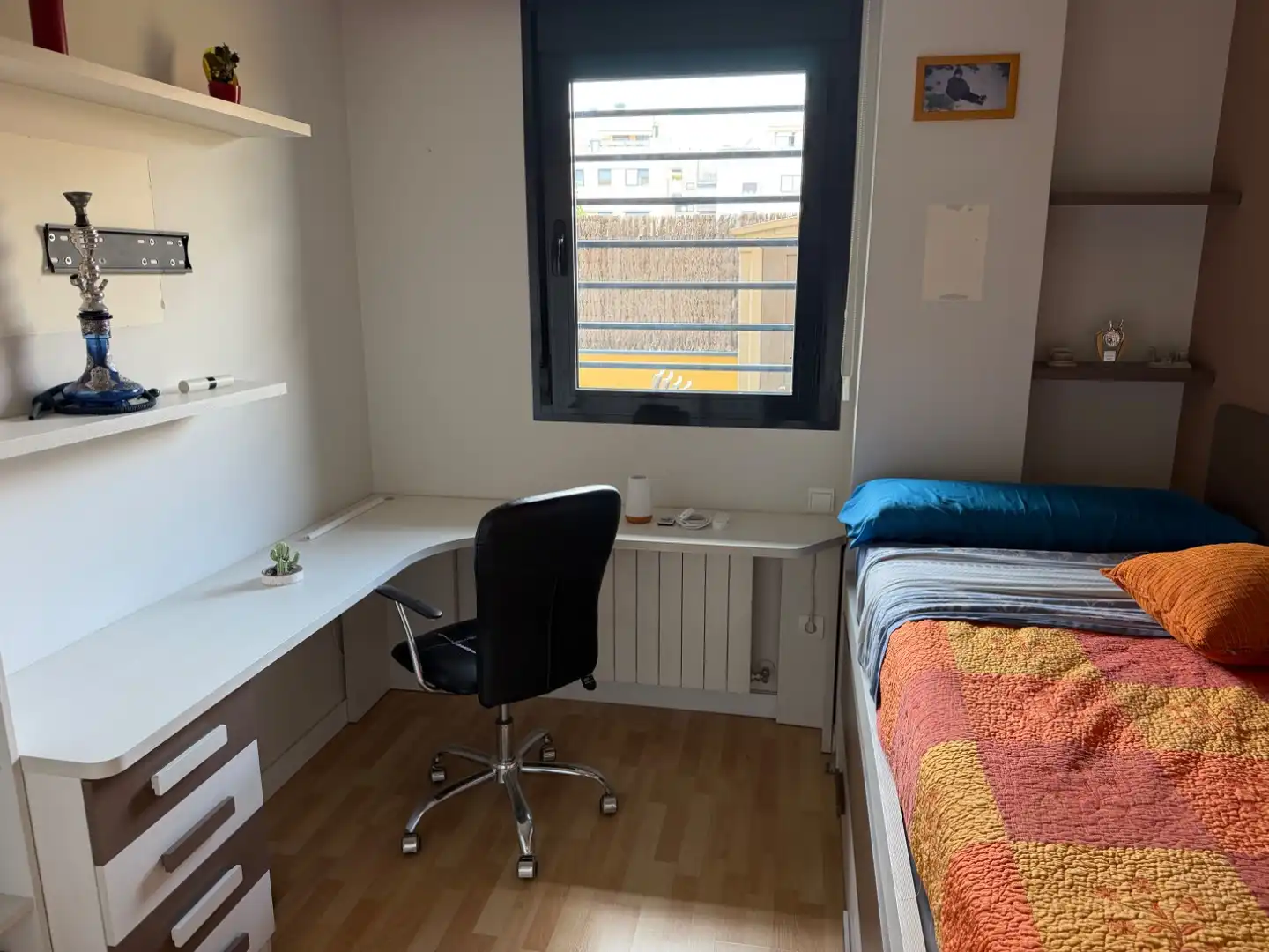 Bedroom of Flat for sale in Pinto  with Air Conditioner, Terrace and Swimming Pool