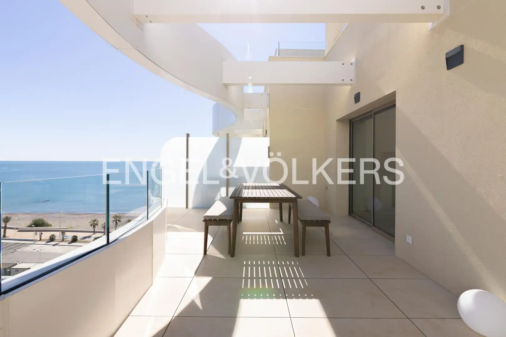 Attic for rent in Playa del Puig