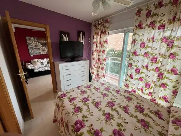 Apartamento con piscina en venta en Avenida Marina Baixa, imagen 2
