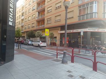 Local comercial en venta en Calle Labradores