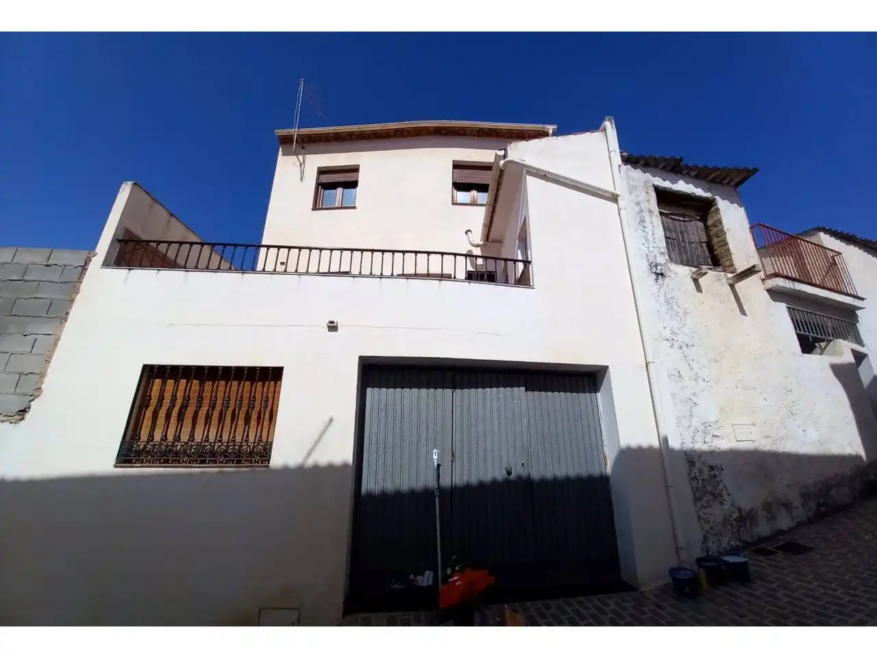 Vista exterior de Casa o chalet en venta en Íllora con Terraza