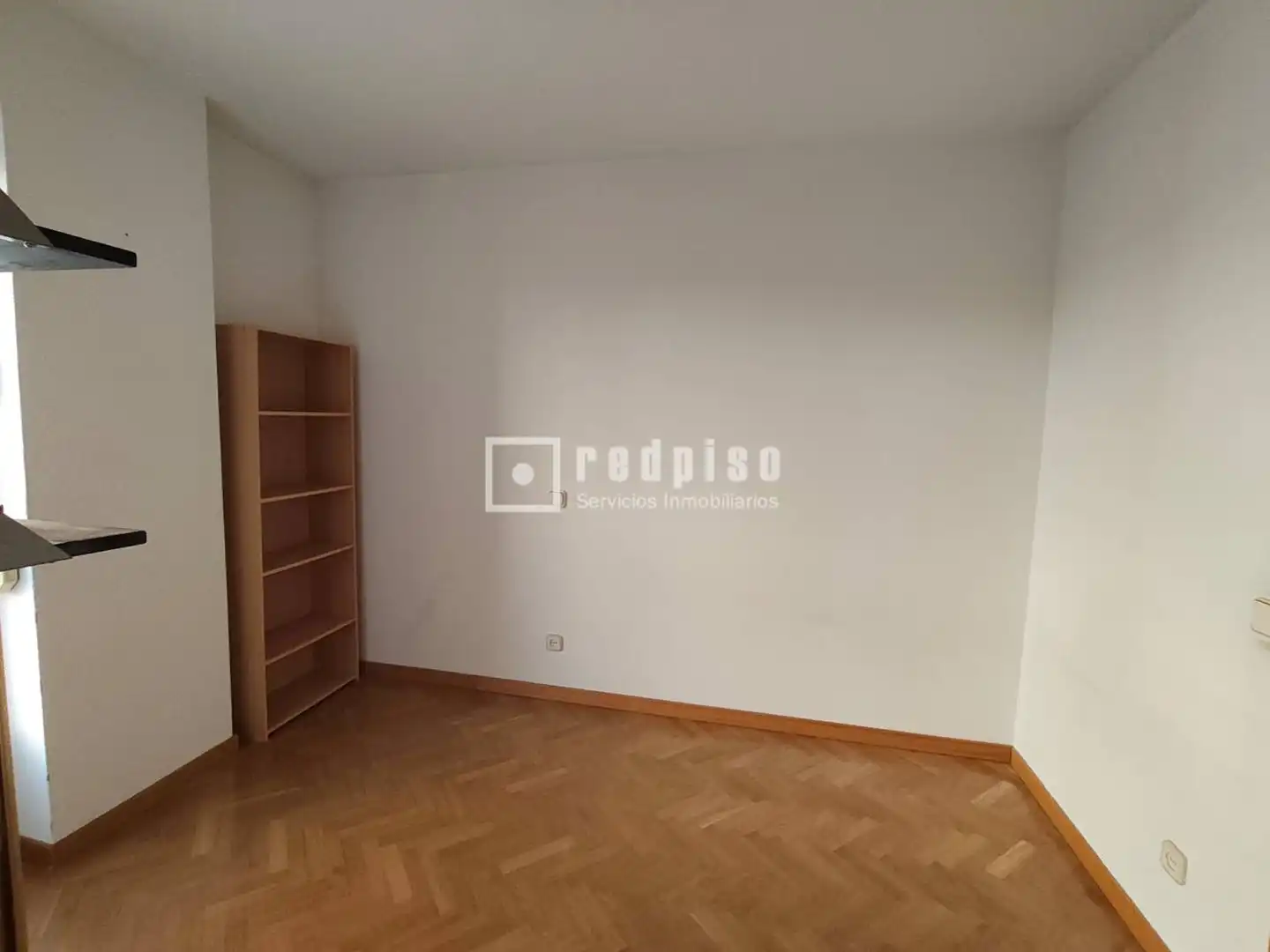 Habitación de Piso en venta en Madrid con Aire acondicionado, Calefacción y Jardín privado