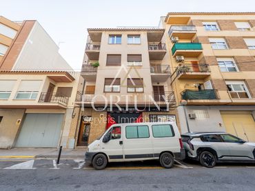 Maisonette mit Balkon zum Verkauf in Carrer d'Antoni Gaudí 4