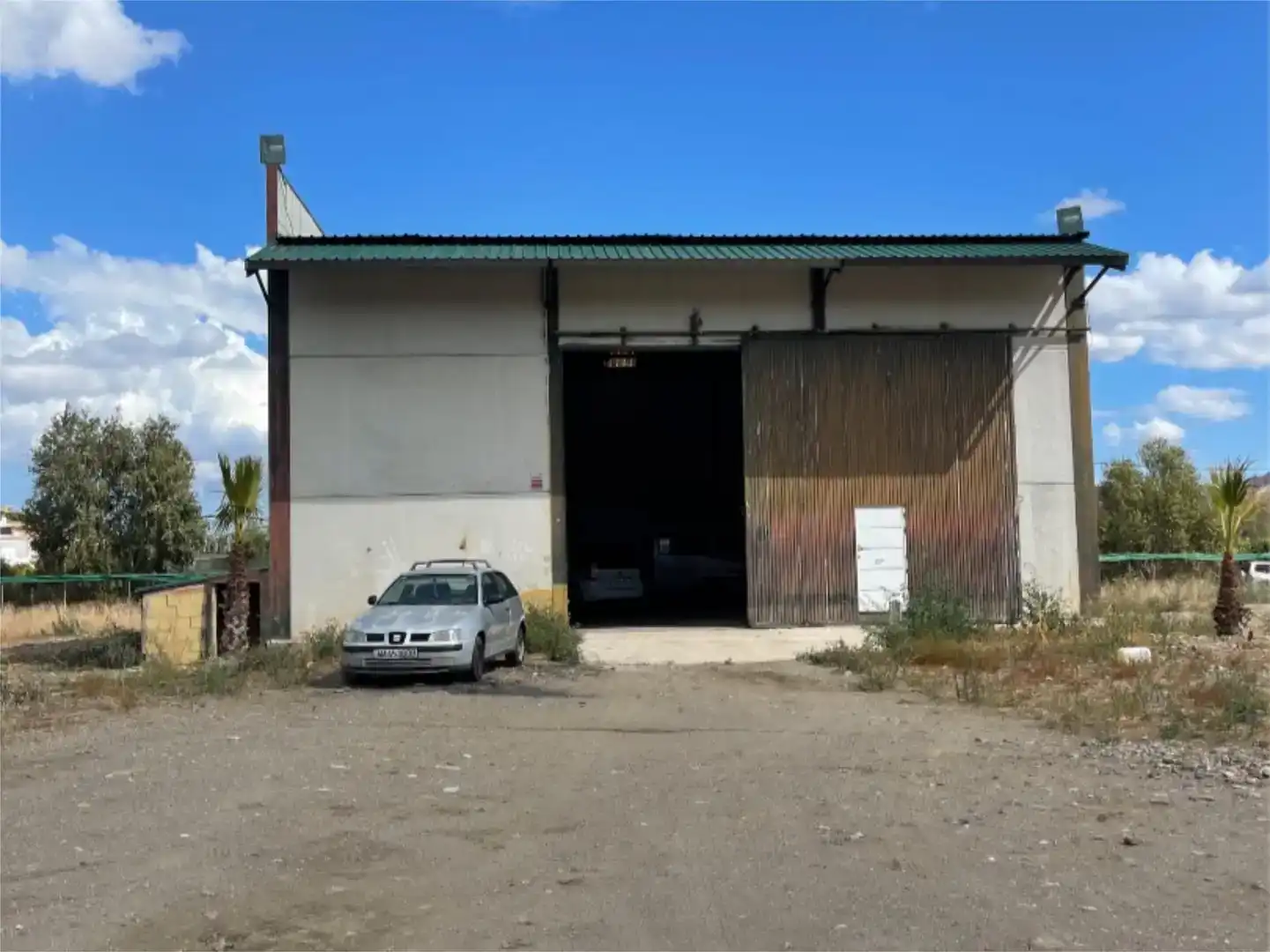 Vista exterior de Terreno en venta en Pizarra, Málaga