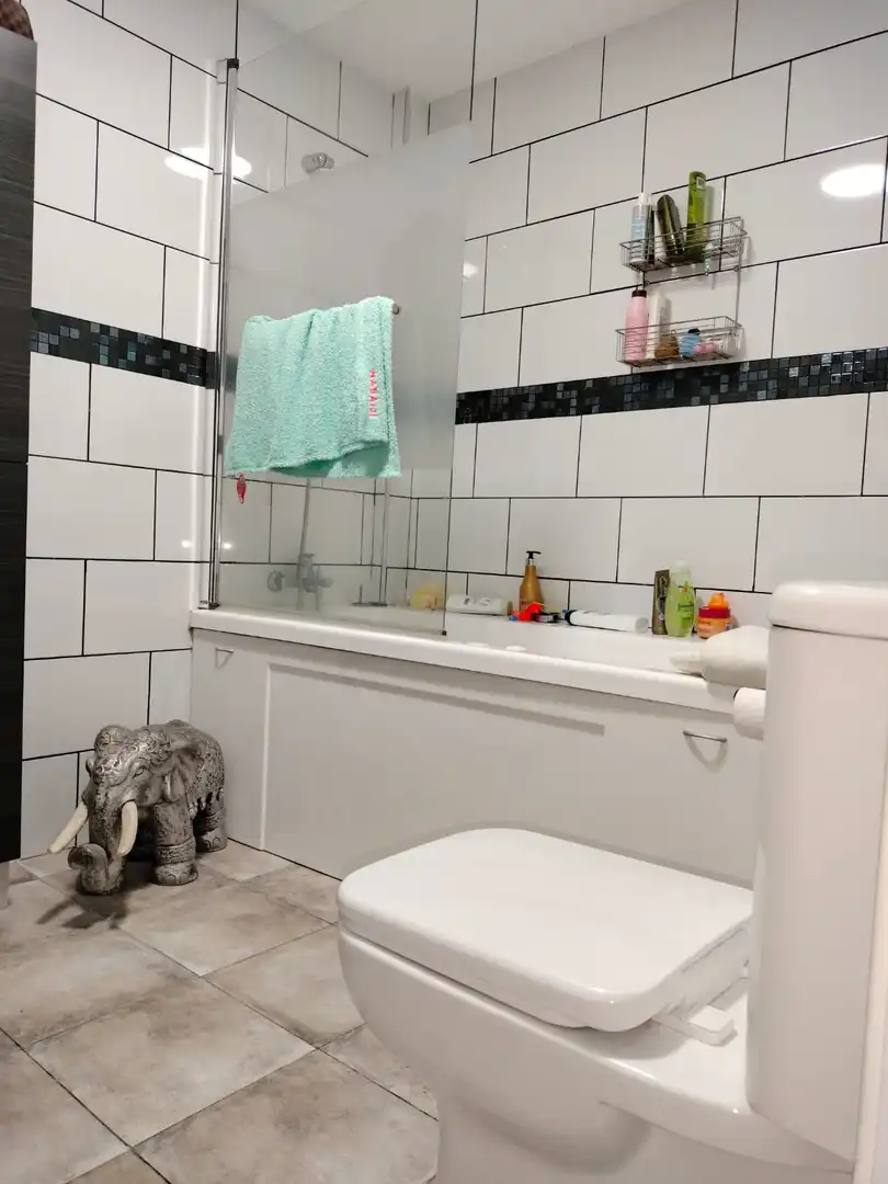 Bany de Casa o xalet en venda en Dos Hermanas amb Aire condicionat, Calefacció i Terrassa