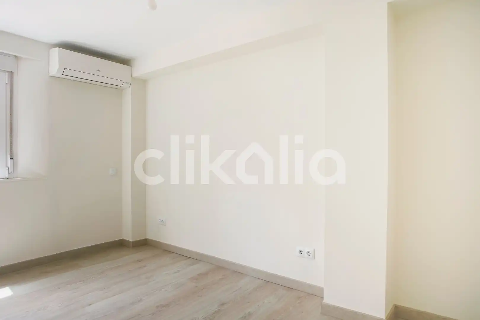 Habitación de Piso de alquiler en Alcalá de Henares con Aire acondicionado y Terraza