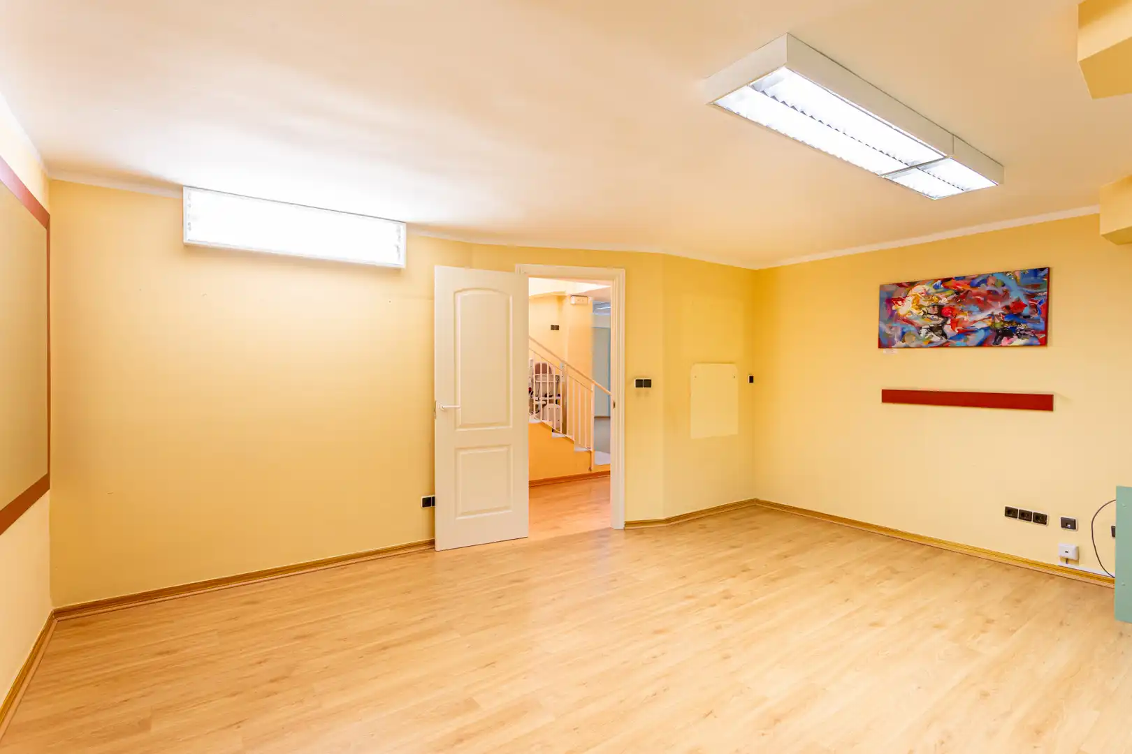 Commercial properties for sale in Marbella  with Air Conditioner and Furnished