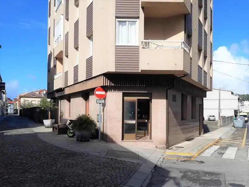 Local comercial en venda a Avenida Castelao, imagen 2