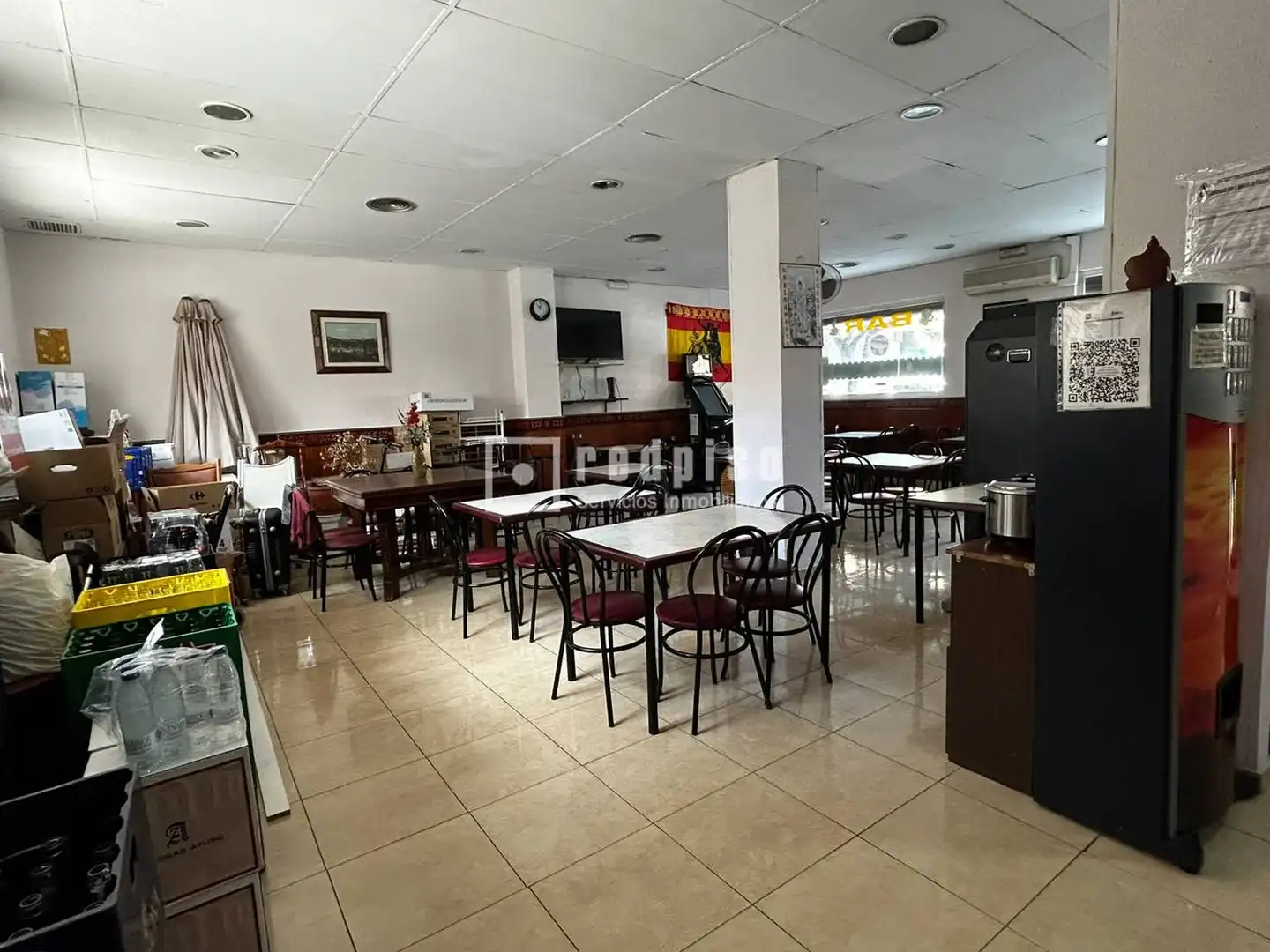 Local de lloguer en Valencia amb Aire condicionat i Alarma
