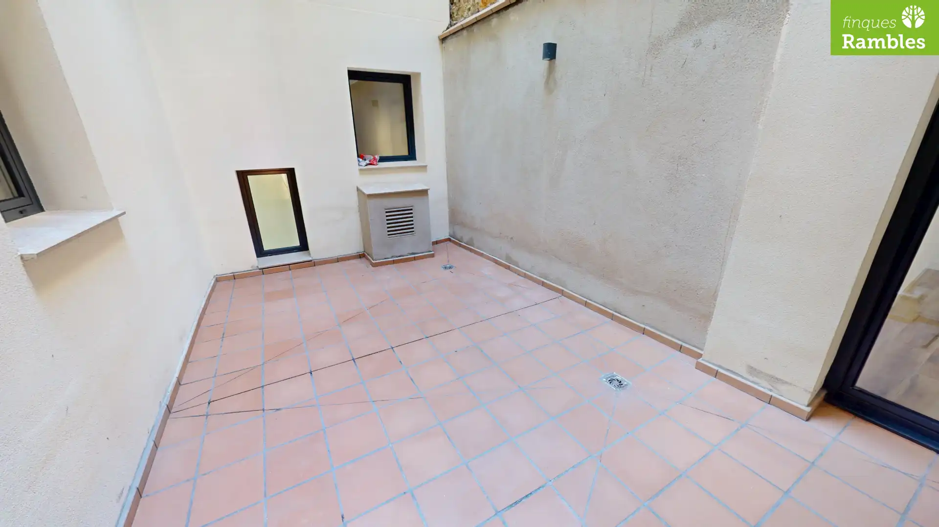Neubau-Wohnung mit Terrasse zum Verkauf in Plaça del Rei 16, imagen 29