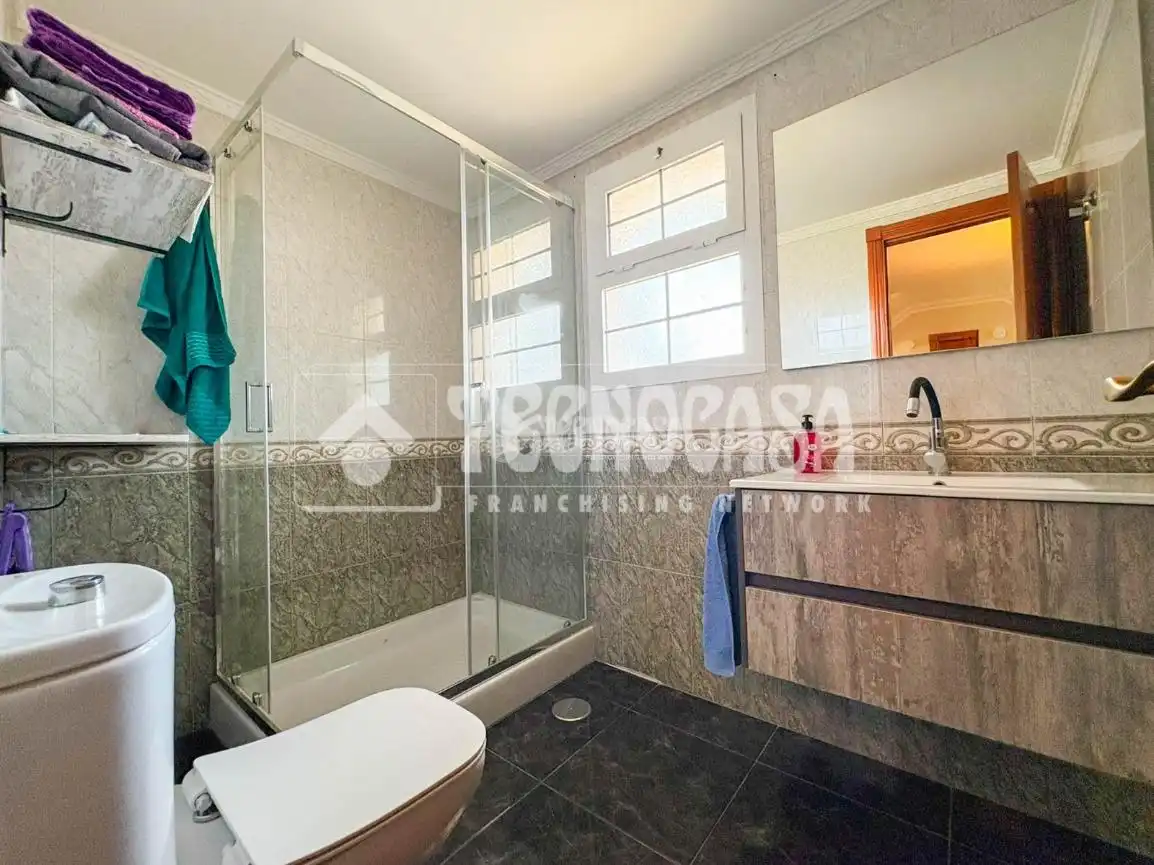 Bathroom of Detached homes for sale in Agüimes  with Balcony