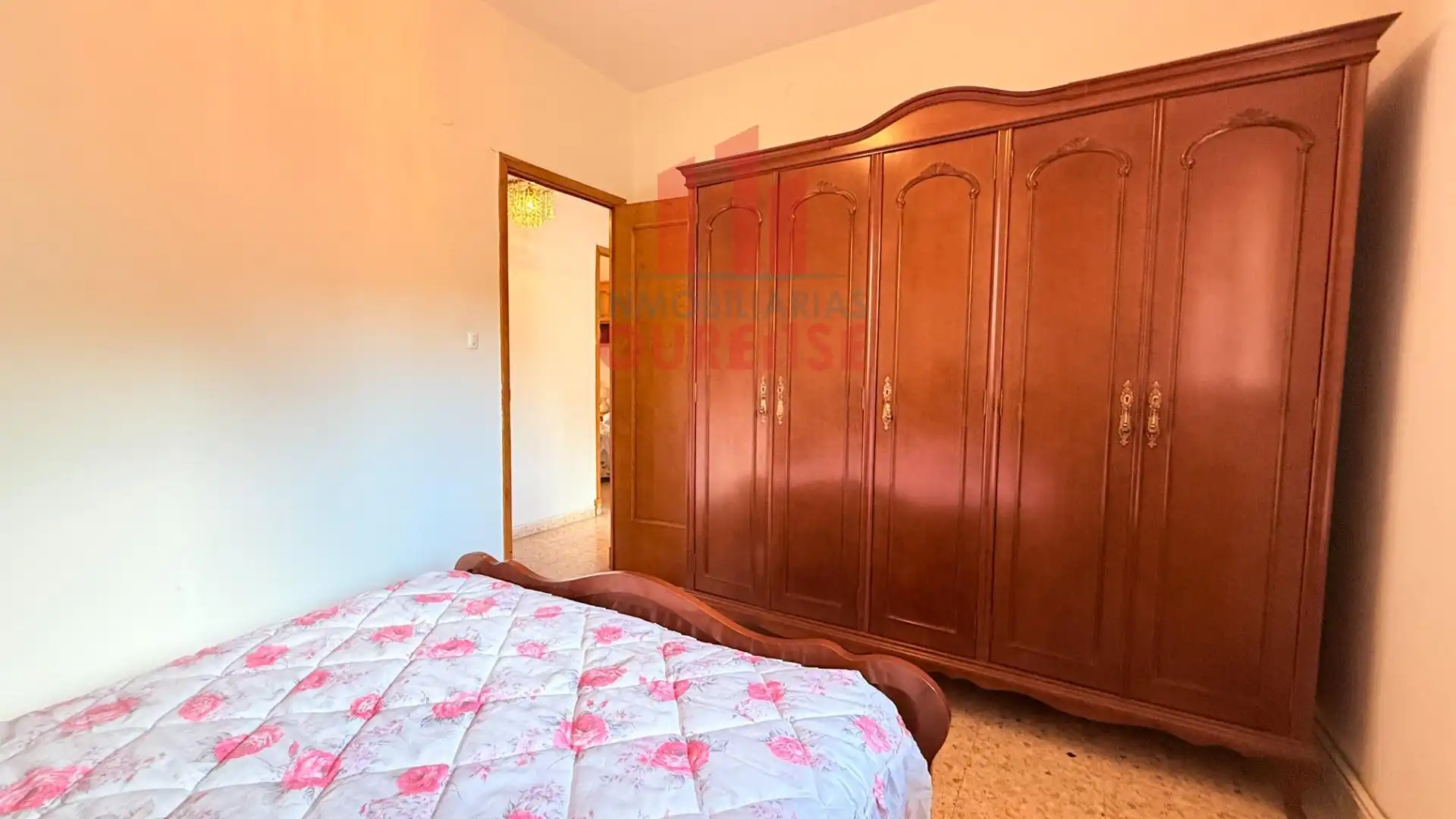 Habitación de Piso en venta en Ourense Capital  con Calefacción, Trastero y Balcón