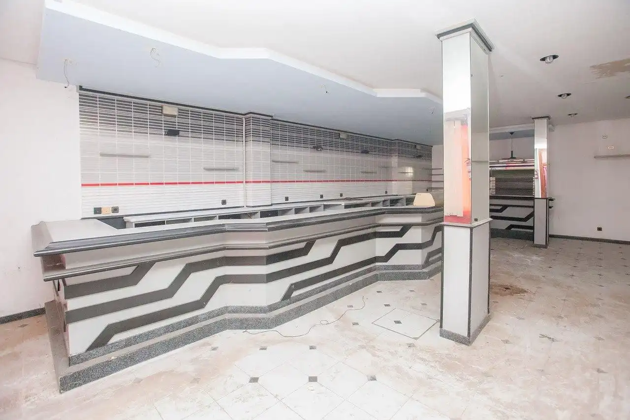 Gewerbefläche zum Verkauf in Avenida de Burgos, imagen 5