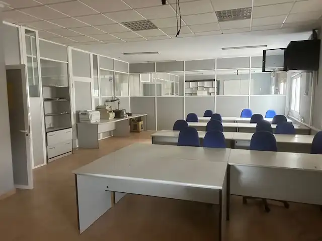 Commercial properties for rent in Puertollano  with Air Conditioner and Furnished