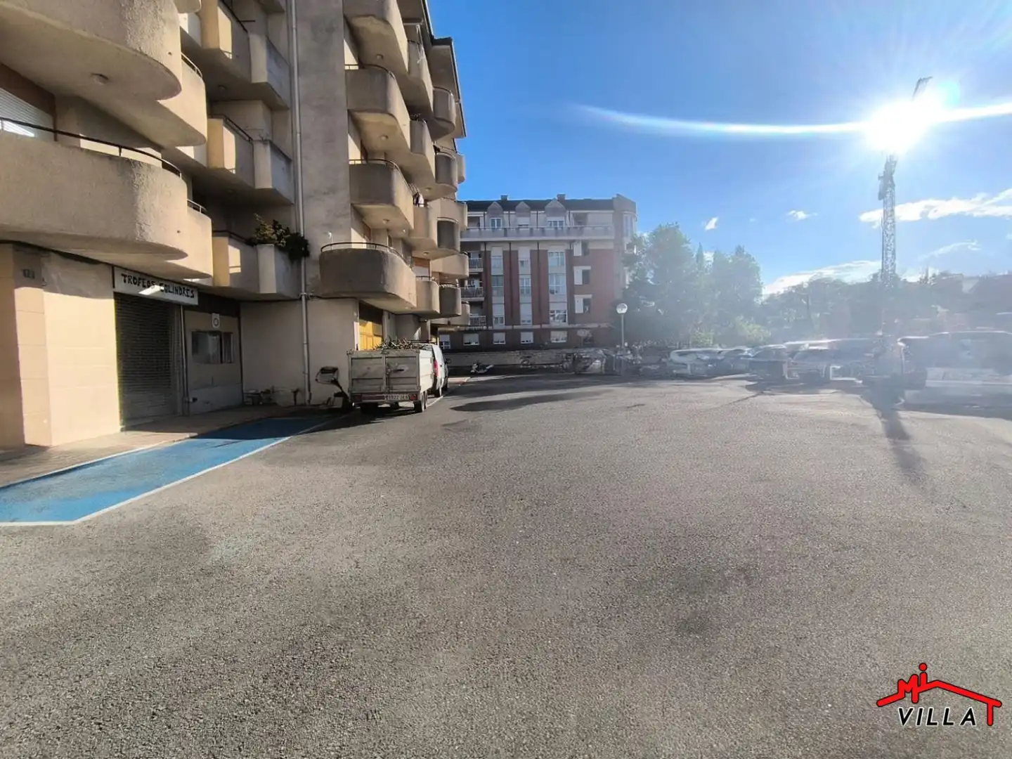 Parkplatz von Wohnung zum Verkauf in Colindres mit Heizung, Terrasse und Abstellraum