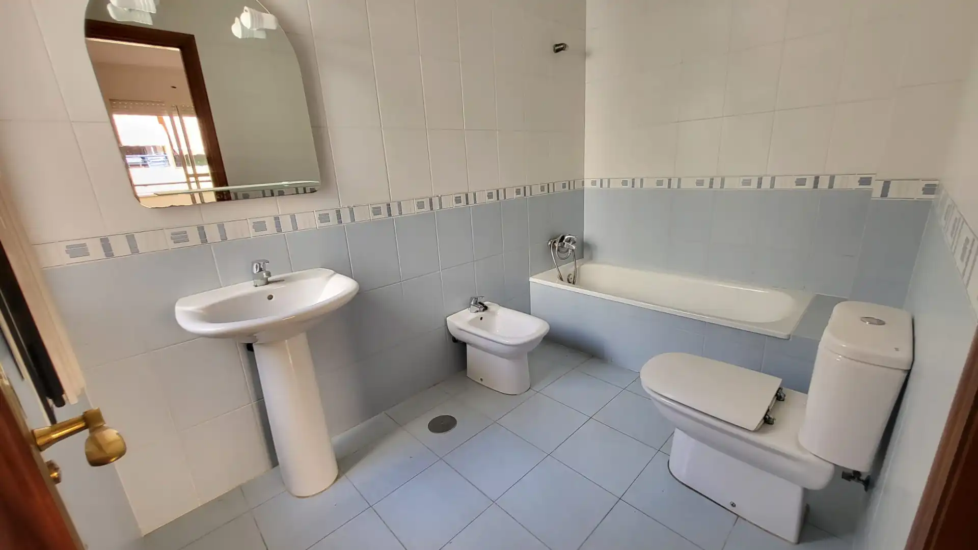 Baño de Ático en venta en Rincón de la Victoria con Aire acondicionado, Terraza y Balcón