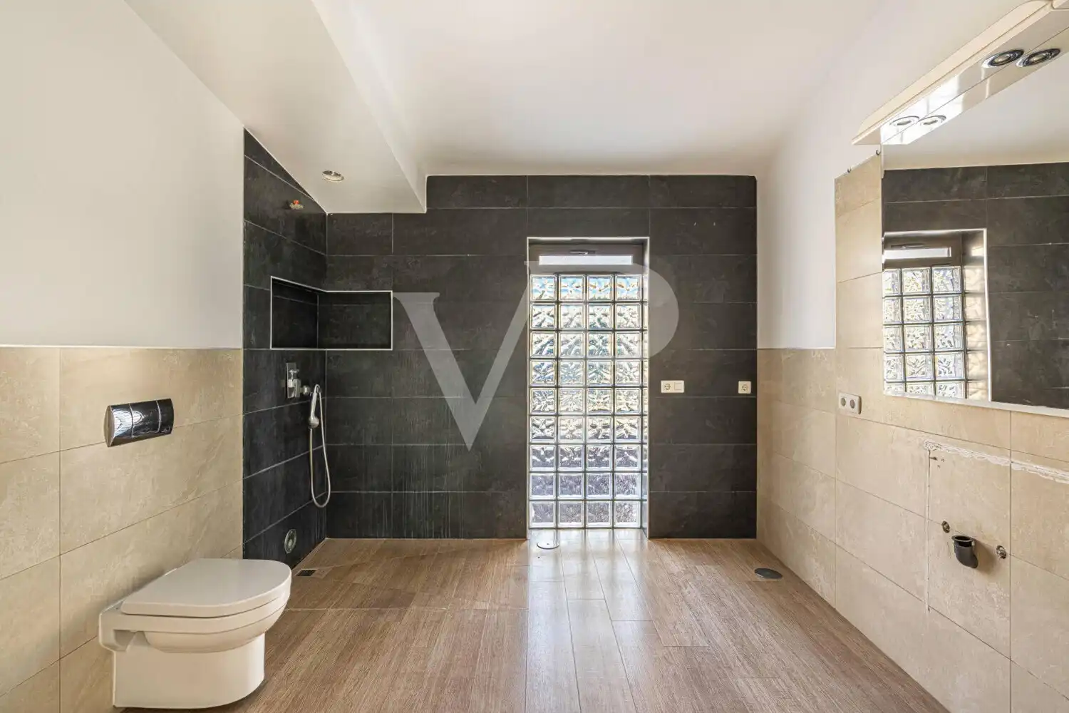 Bany de Casa o xalet en venda en San Miguel de Abona amb Jardí privat, Terrassa i Moblat