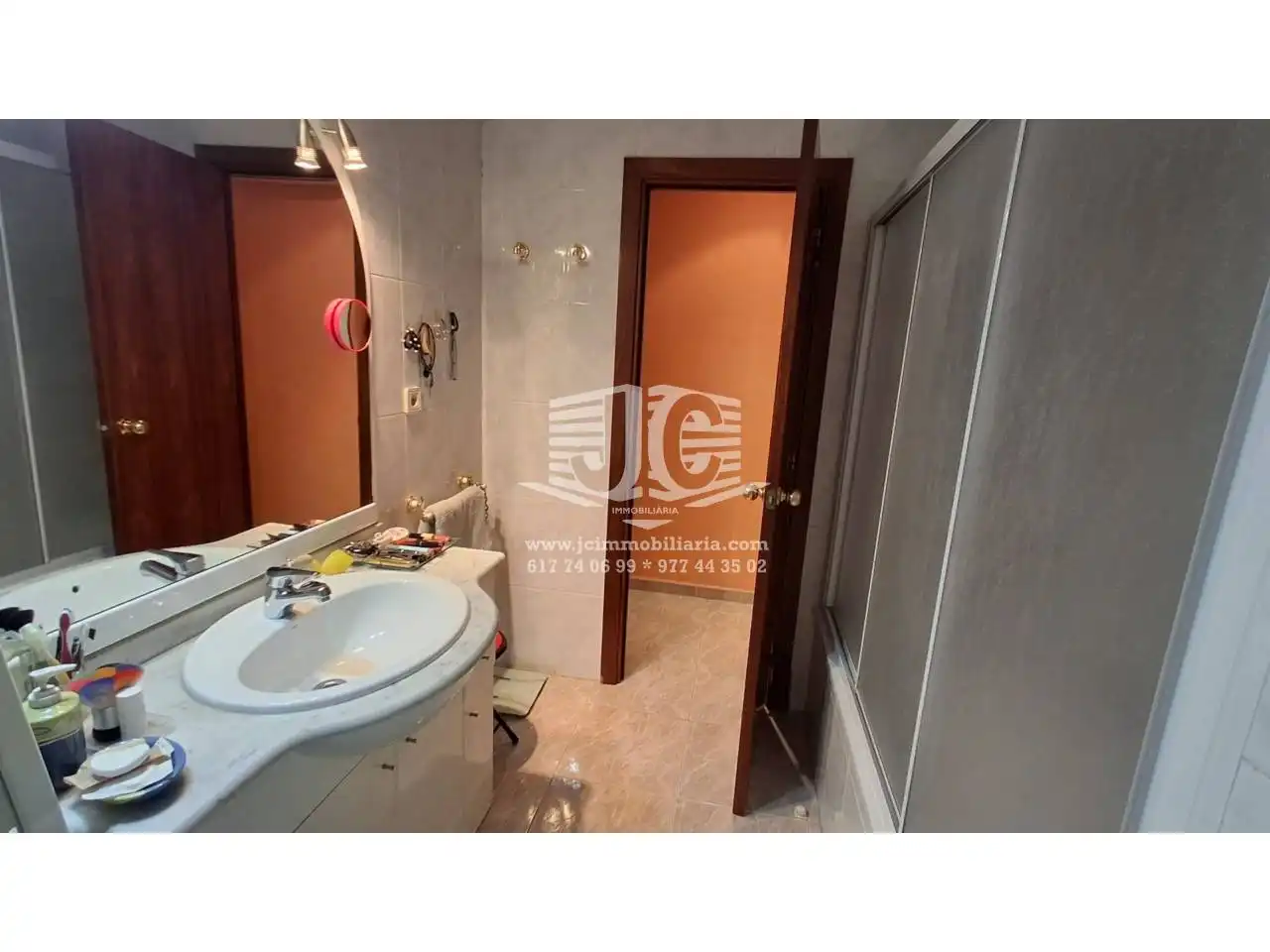 Badezimmer von Wohnung zum Verkauf in Tortosa mit Klimaanlage, Terrasse und Möbliert