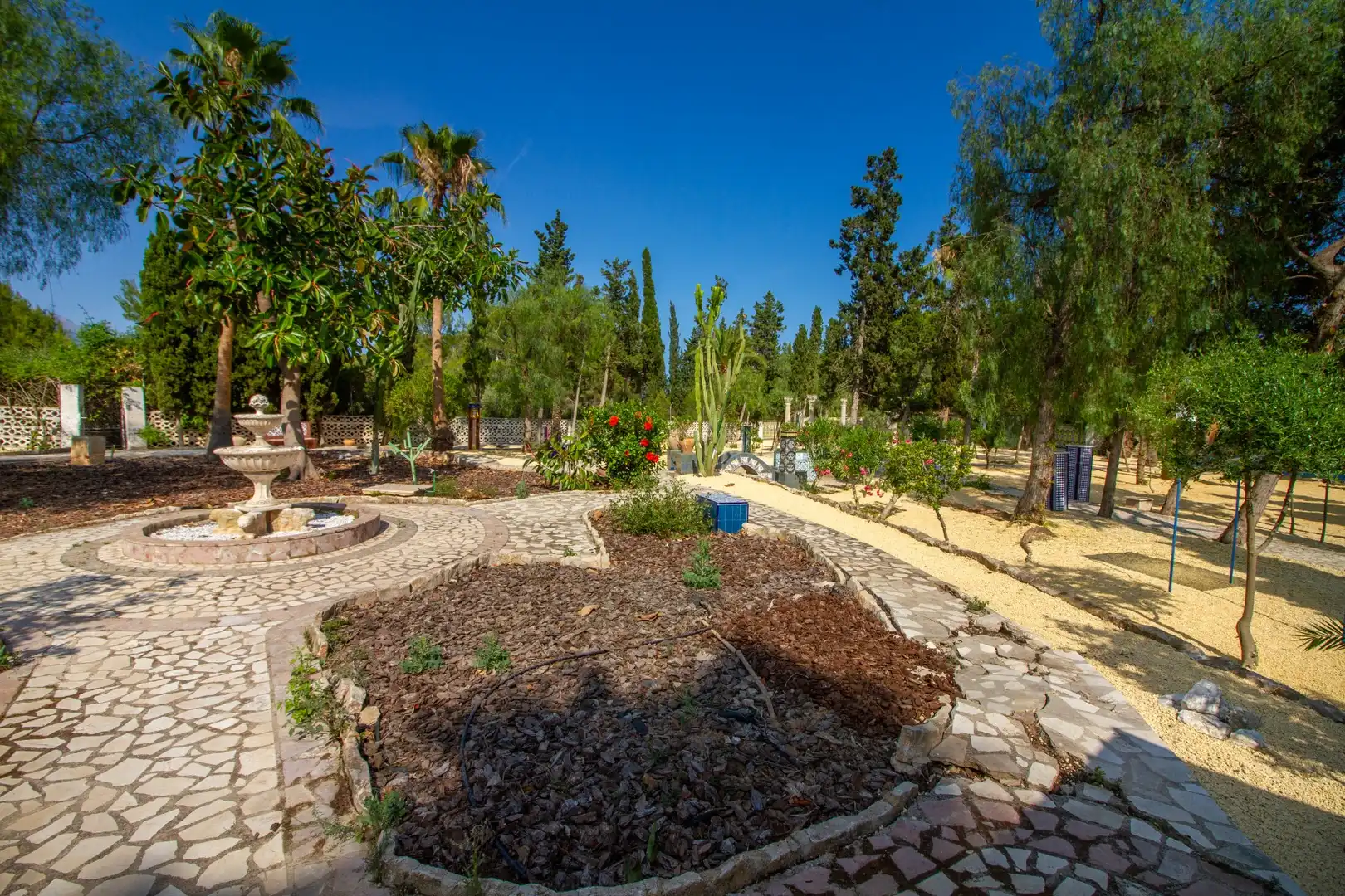 Garden of Houses for sale in L'Alfàs del Pi  with Swimming Pool