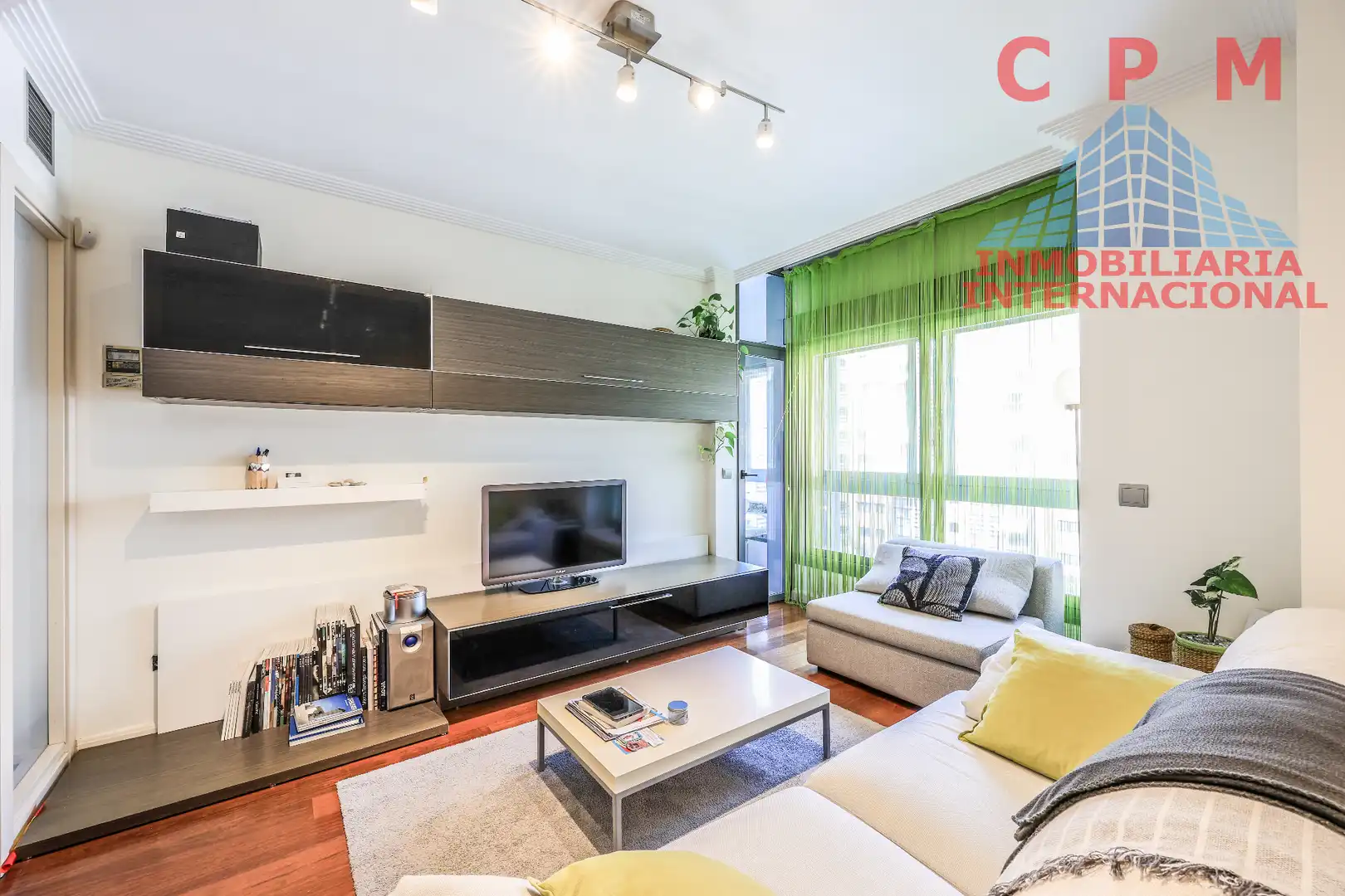 Wohnzimmer von Wohnung zur Miete in Madrid mit Klimaanlage, Heizung und Parkett