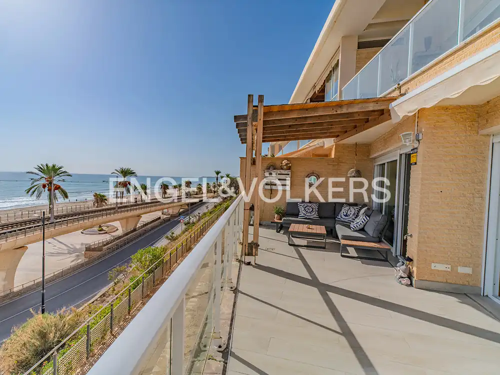 Terraza de Piso en venta en El Campello con Aire acondicionado, Calefacción y Terraza