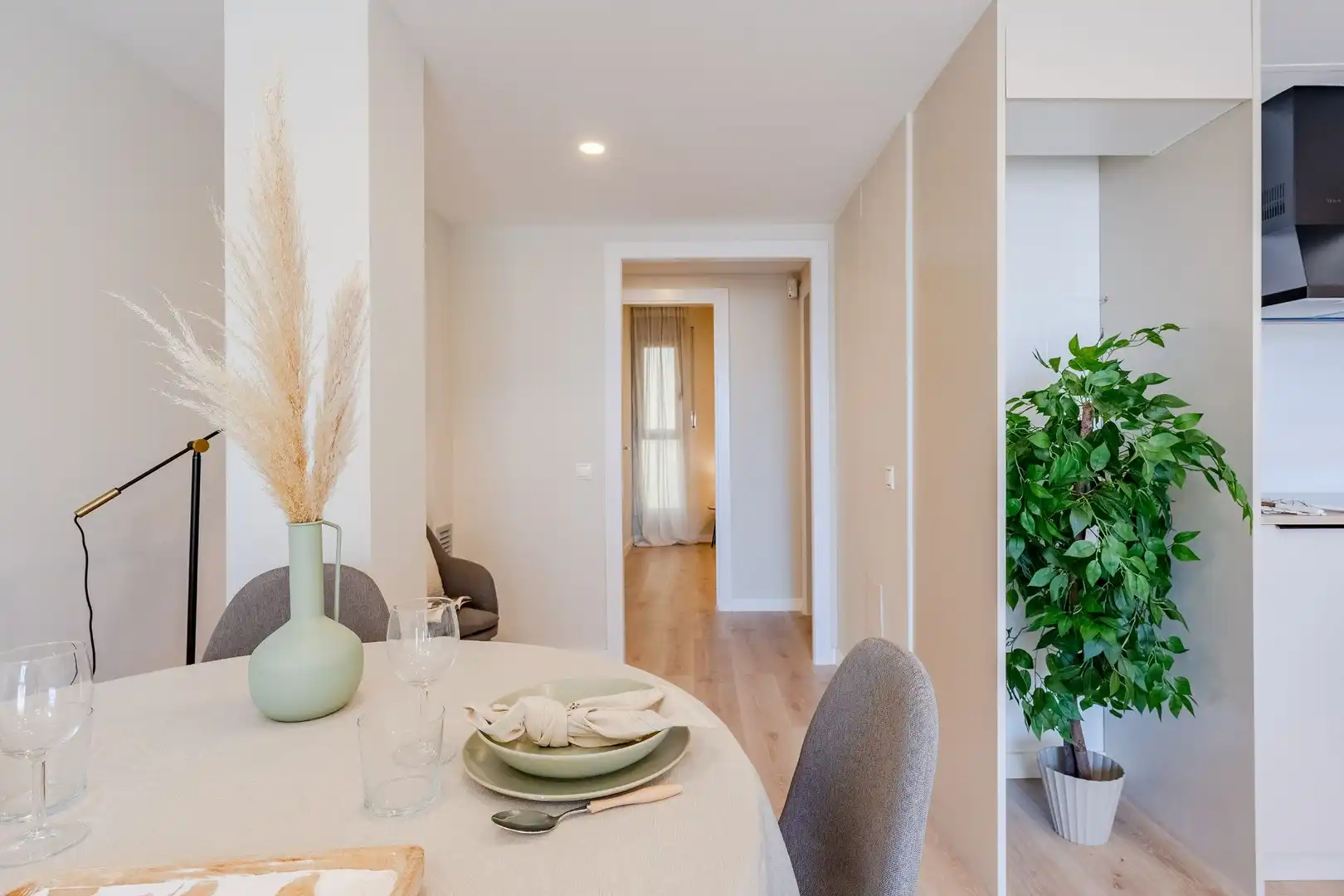 Piso en venta en Antoni de Capmany, El Palau - Escorxador
