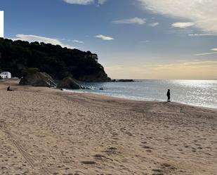 Vista exterior de Apartament en venda en Lloret de Mar amb Aire condicionat i Balcó