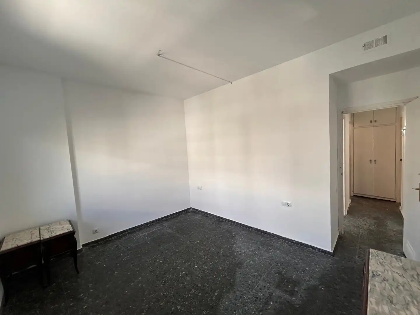 Piso con terraza en alquiler en Carrer del Penedès, imagen 6