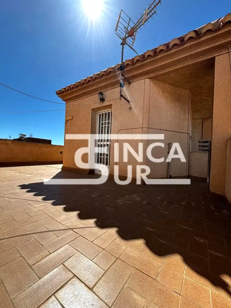 Adossat amb terrassa en venda a Roquetas de Mar ciudad, imagen 38