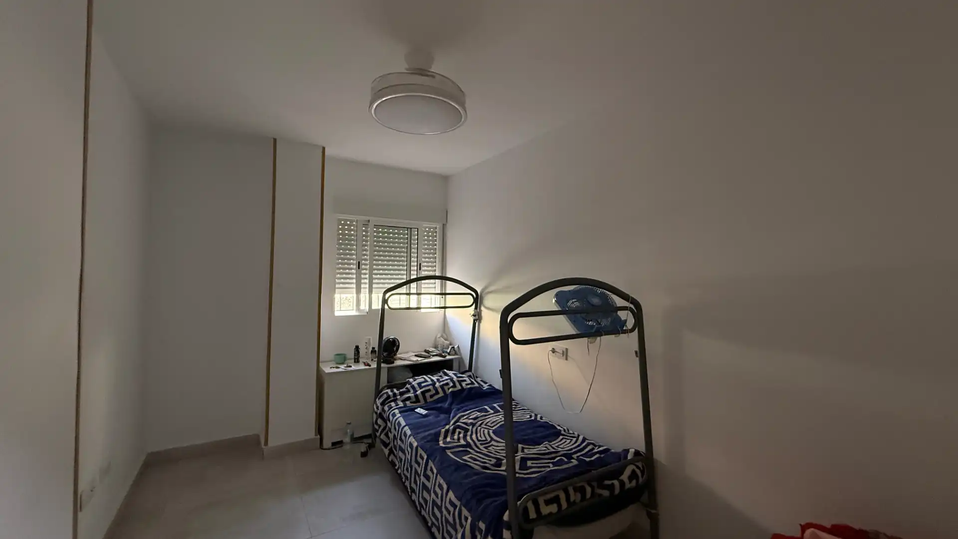 Habitación de Piso en venta en Águilas con Trastero, Lavadora y TV