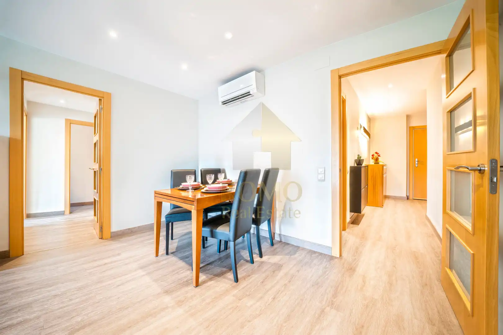 Bedroom of Flat for sale in Santa Perpètua de Mogoda  with Air Conditioner, Heating and Parquet flooring