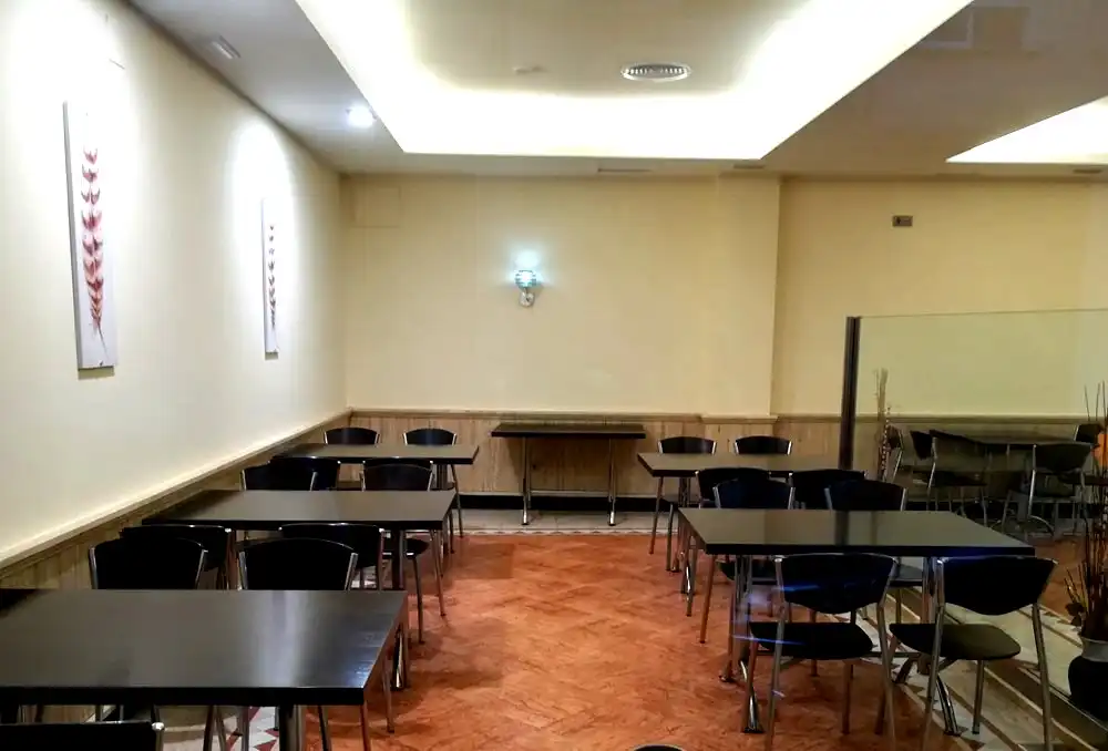 Local comercial en venta en Plaza de Toros, imagen 4