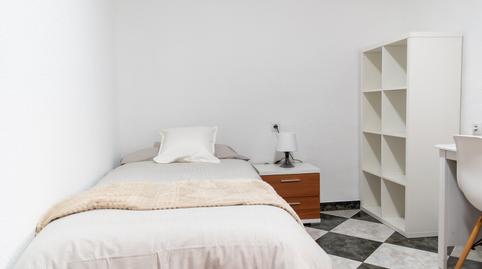 Foto 2 de Pis de lloguer a Calle Poeta Manuel de Góngora, Cervantes,  Granada Capital