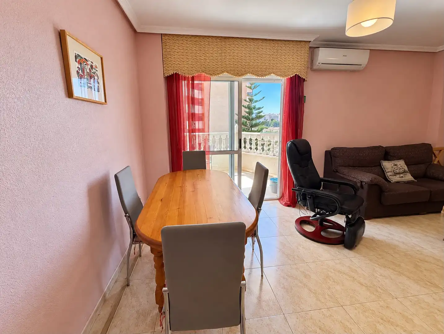 Apartamento con piscina en alquiler en Carrer Sant Bartomeu, imagen 7