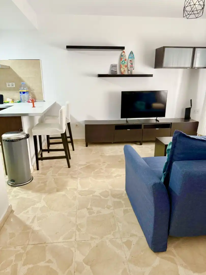 Sala d'estar de Planta baixa en venda en Sotogrande amb Aire condicionat i Moblat