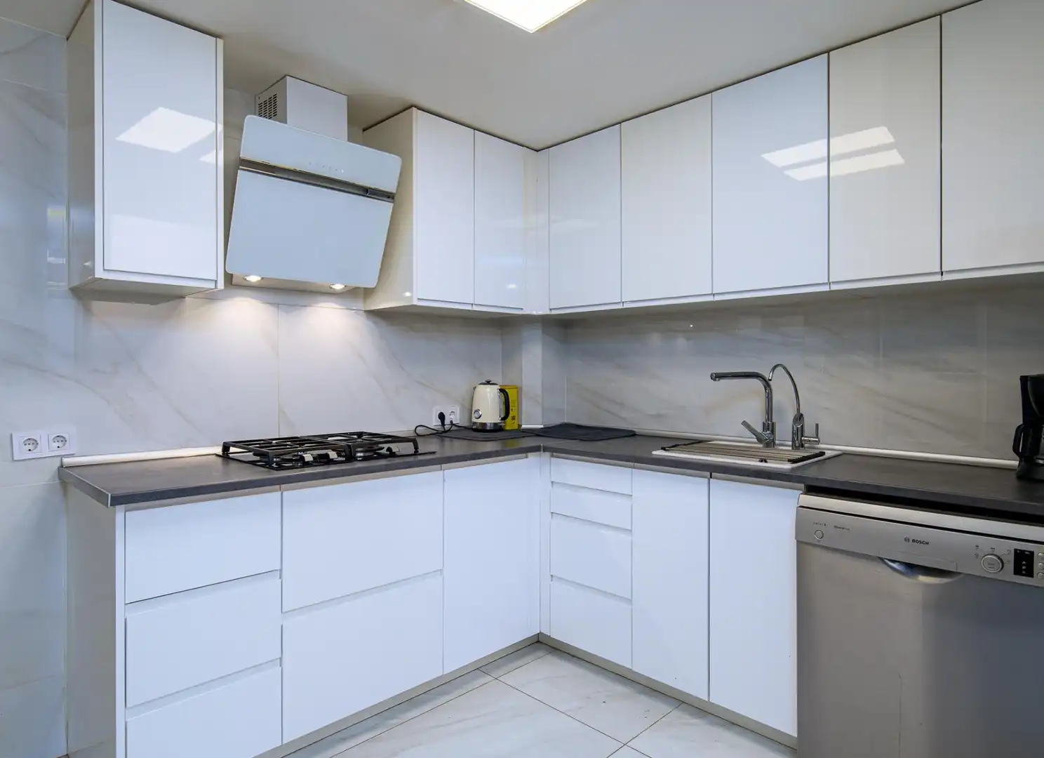 Cocina de Dúplex en venta en  Palma de Mallorca con Aire acondicionado, Calefacción y Jardín privado