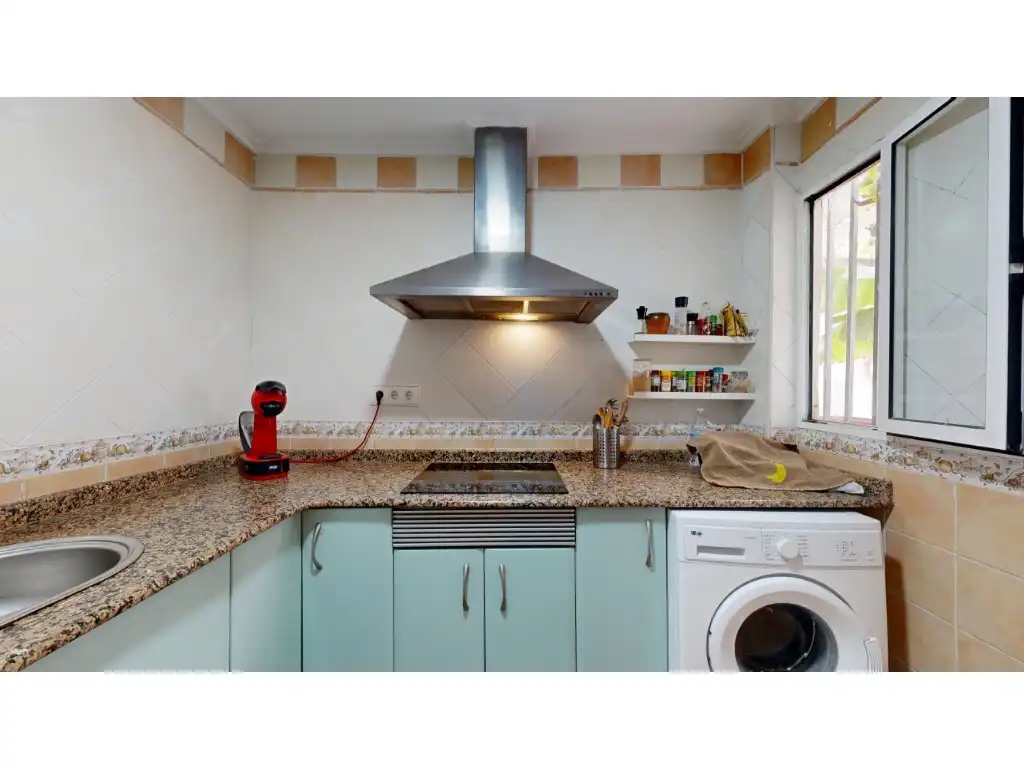 Kitchen of Houses for sale in Burjassot