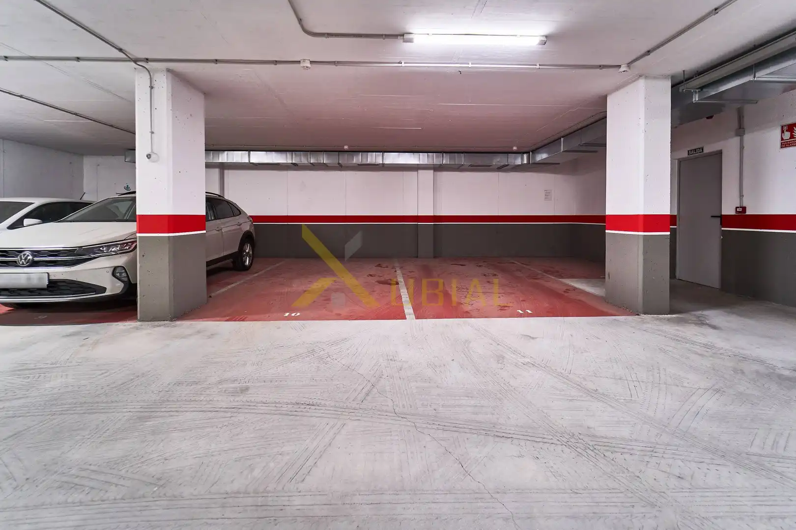 Parking of Flat for sale in A Coruña Capital   with Storage room, Furnished and Balcony