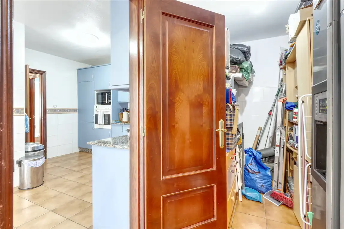 Casa adosada en venta en A Coruña Capital  con Calefacción, Jardín privado y Parquet