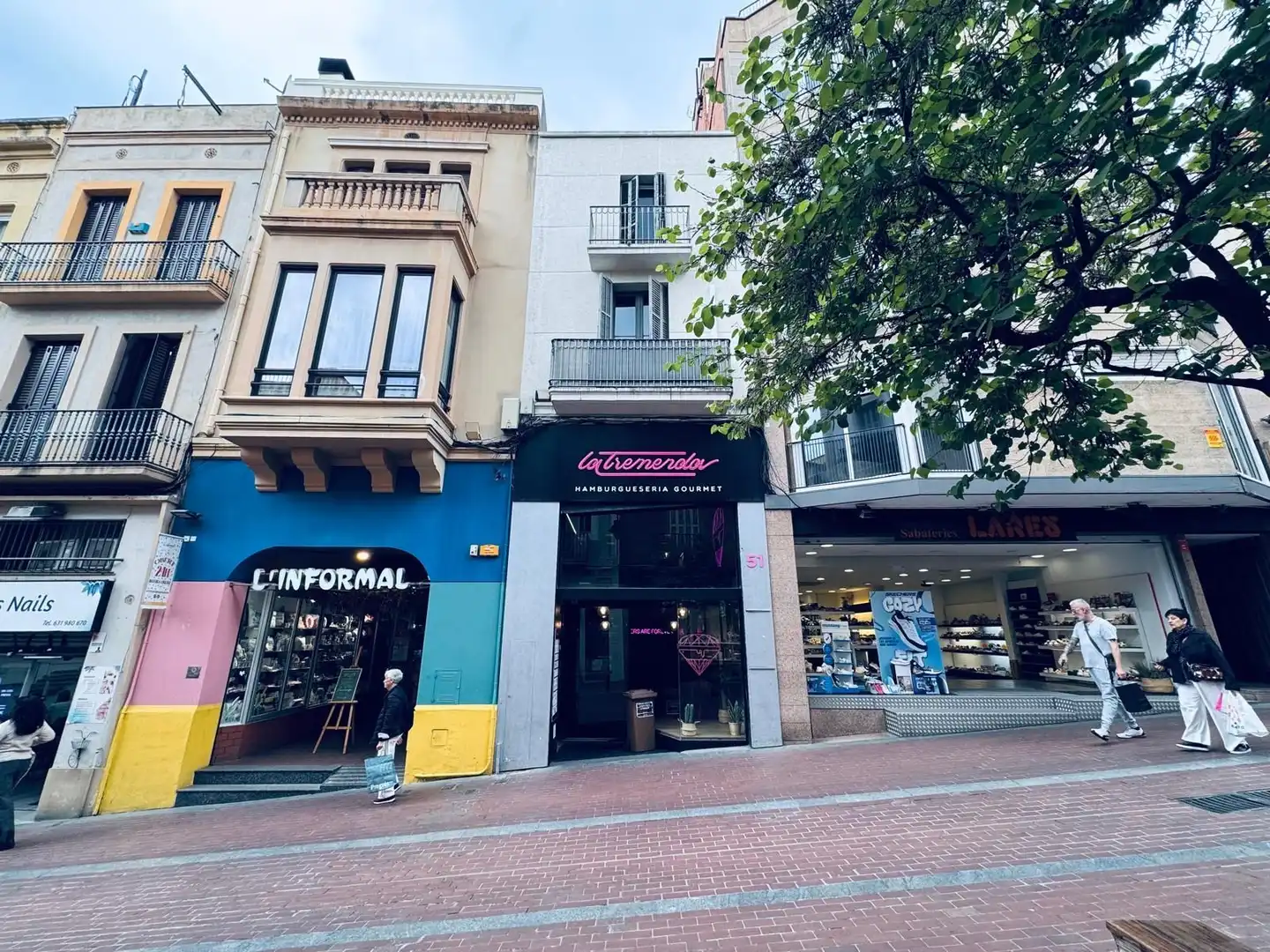 Local en traspaso en Terrassa con Aire acondicionado