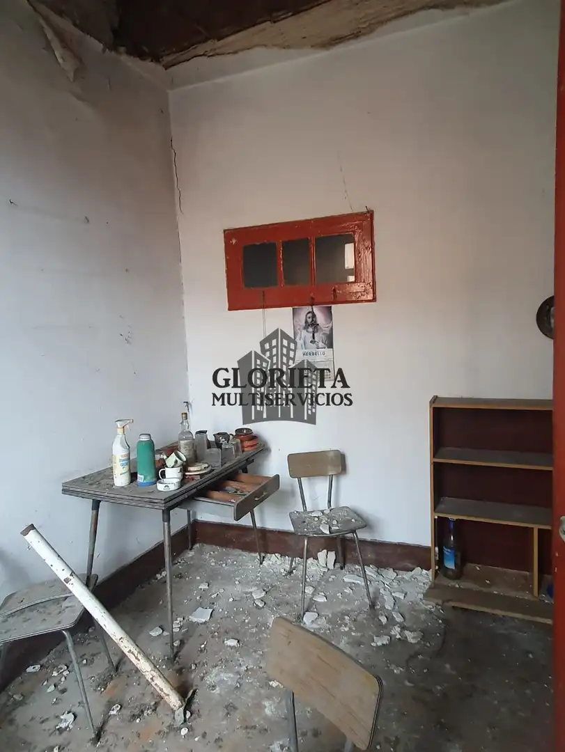 Cuina de Casa adosada en venda en Vigo  amb Calefacció, Terrassa i Traster
