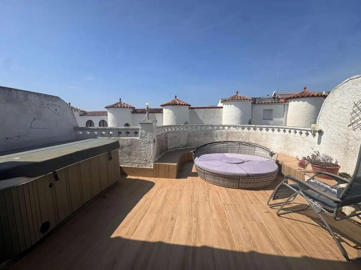 Terraza de Casa o chalet en venta en Empuriabrava con Terraza